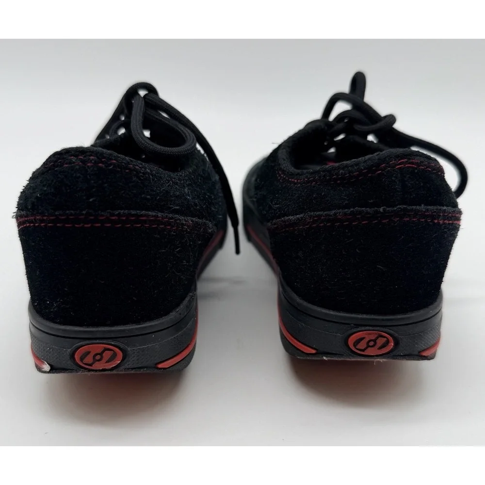 Heelys skate shoe
